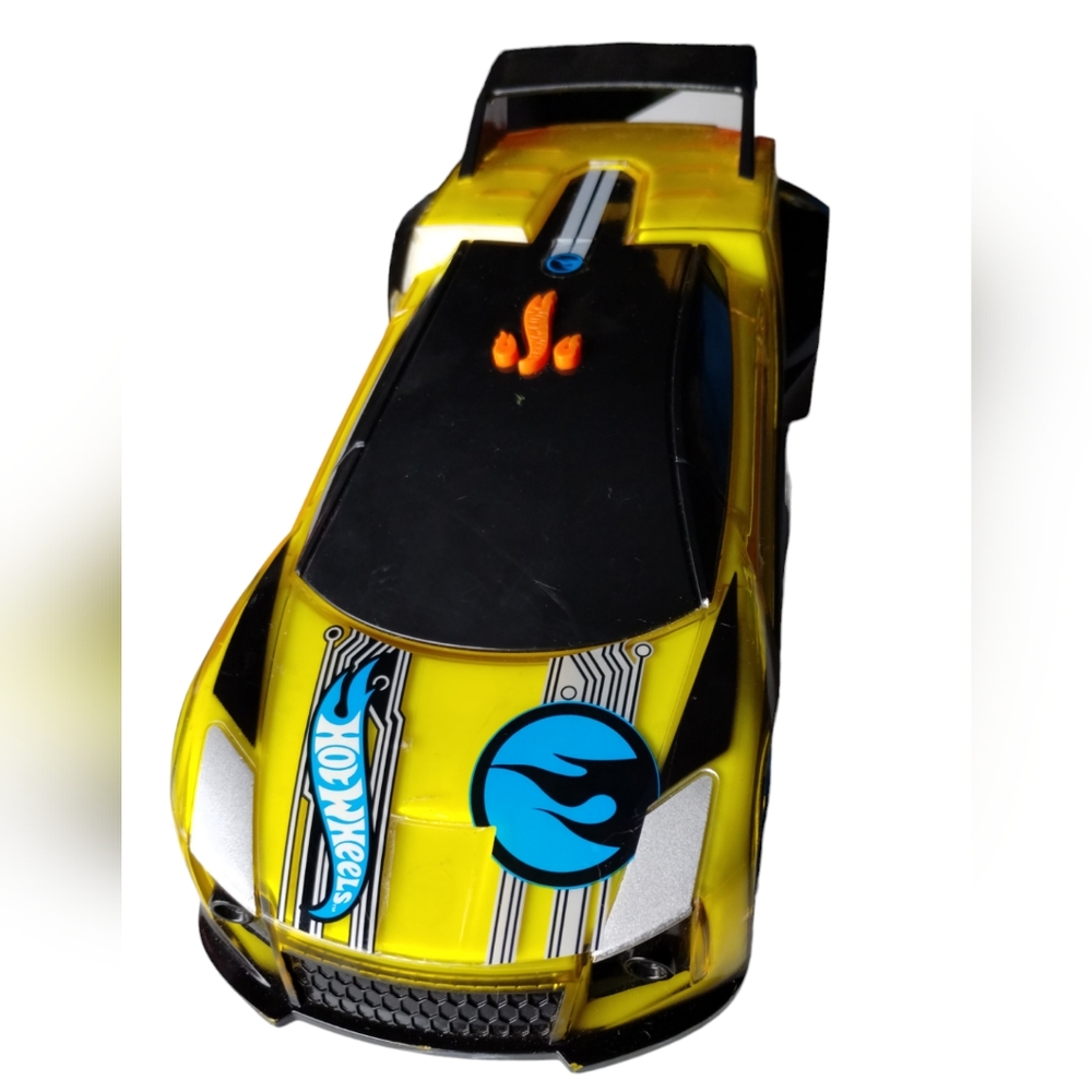 Toy State 2015 Hot Wheels Hyper Racer Flashing Lights and Sounds‎ Road Rippers